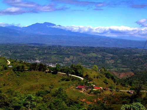 looking at Volcano Baru in Panama